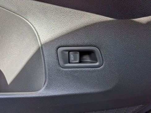 New 2026 Volkswagen Atlas SEL image 23