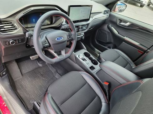 Certified 2023 Ford Escape ST-Line w/ Tech Pack #1 AWD/4WD image 19