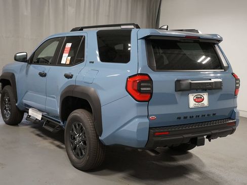 New 2026 Toyota 4Runner SR5 AWD/4WD image 6