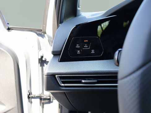 New 2025 Volkswagen GTI SE image 34