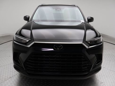 Used 2025 Toyota Grand Highlander FWD image 5