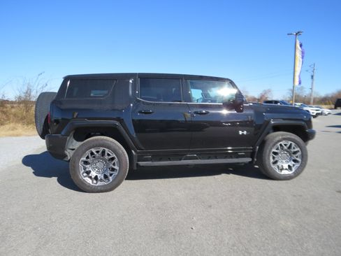 Used 2025 GMC Hummer EV 3X image 26