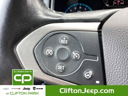 Used 2022 Chevrolet Colorado Z71 image 19