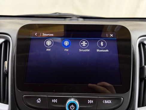 Used 2023 Chevrolet Malibu LT FWD image 38