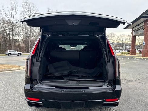 Certified 2021 Cadillac Escalade ESV Sport Platinum image 12