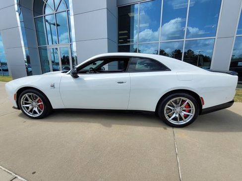 New 2024 Dodge Charger Daytona Scat Pack w/ Plus Group AWD/4WD image 5