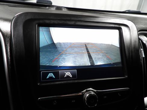 Used 2018 Chevrolet Malibu LS image 16