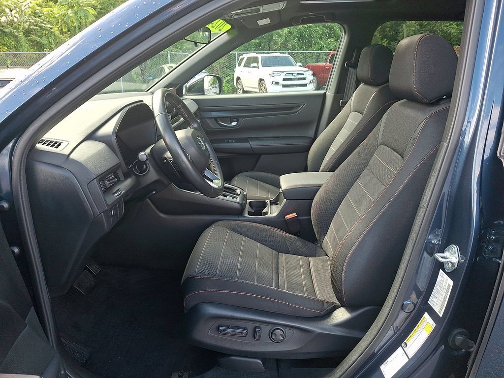 Used 2024 Honda CR-V Sport image 13