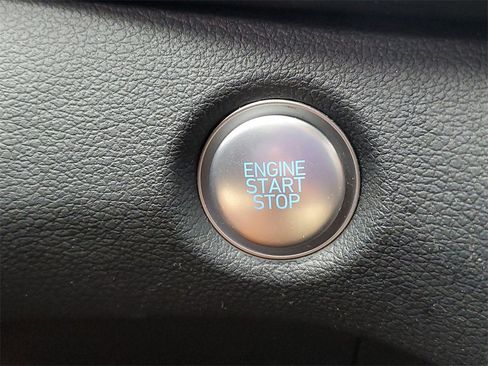 Certified 2022 Hyundai Santa Fe SEL image 35