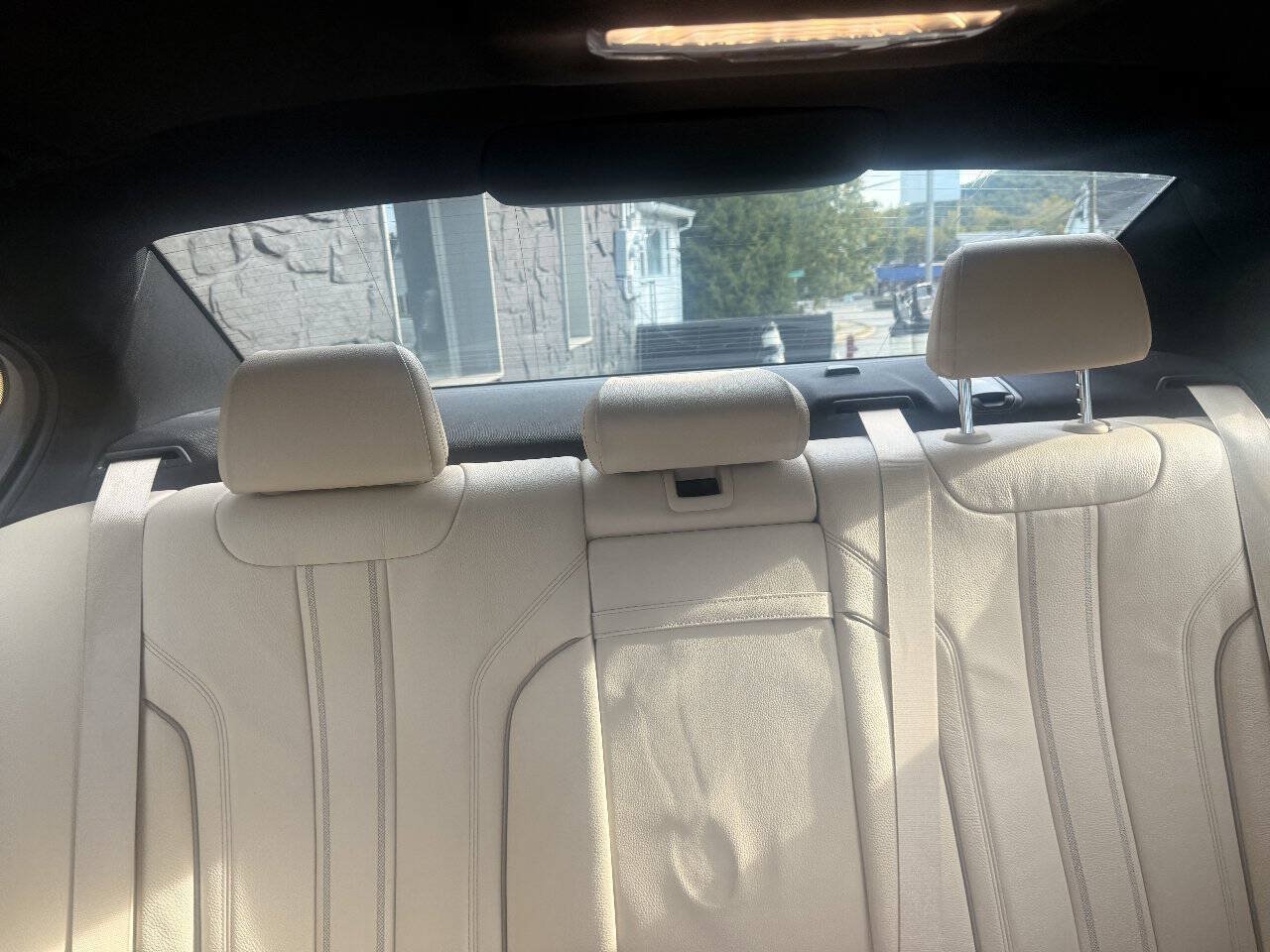 Used 2017 BMW 530i RWD image 18
