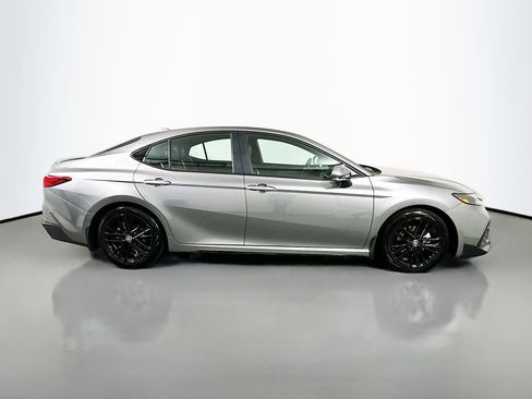 Certified 2026 Toyota Camry SE w/ Convenience Package FWD image 4