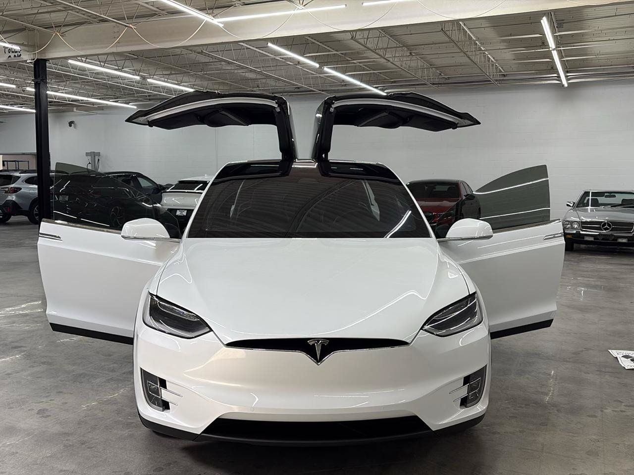 Used 2018 Tesla Model X 75D AWD/4WD image 19