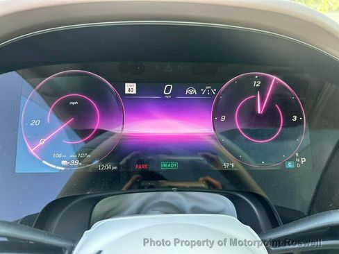 Used 2023 Mercedes-Benz EQS 580 4MATIC SUV image 17