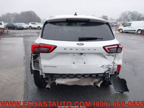 Used 2025 Ford Escape Active image 8