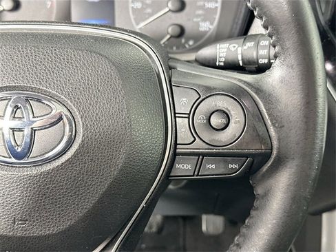 Used 2023 Toyota Corolla Cross LE image 20