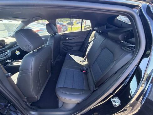 New 2026 Buick Envista Sport Touring w/ Convenience I Package FWD image 18
