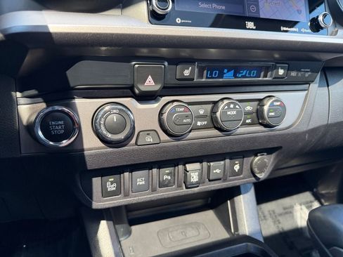 Used 2021 Toyota Tacoma Limited AWD/4WD image 32