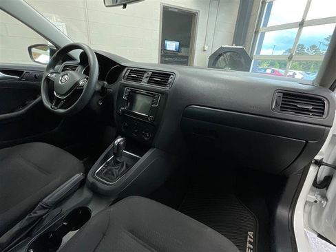 Used 2016 Volkswagen Jetta S FWD image 27