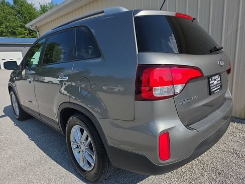 Used 2014 Kia Sorento LX FWD image 7