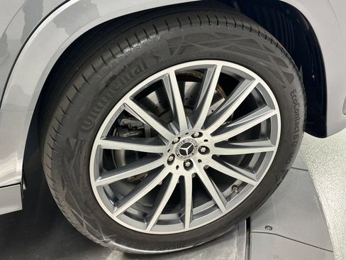 Certified 2025 Mercedes-Benz GLS 450 4MATIC image 14