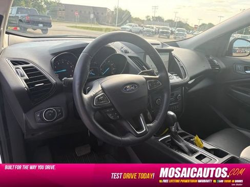 Used 2018 Ford Escape Titanium w/ Ford Safe & Smart Package AWD/4WD image 8