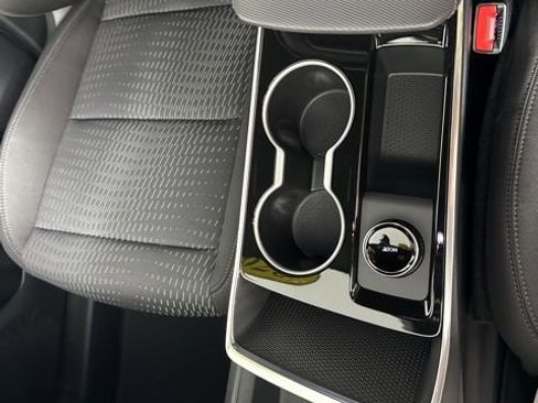 New 2026 Chevrolet Equinox LT w/ Safety and Technology Package FWD image 36