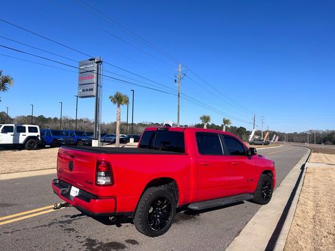 Used 2021 RAM 1500 Big Horn image 4