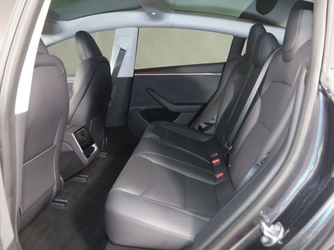 Used 2025 Tesla Model 3 Long Range image 52