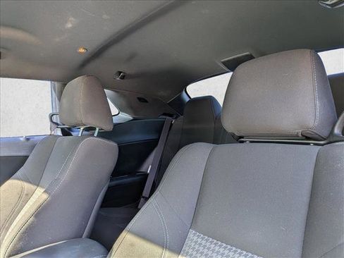 Used 2020 Dodge Challenger SXT image 15