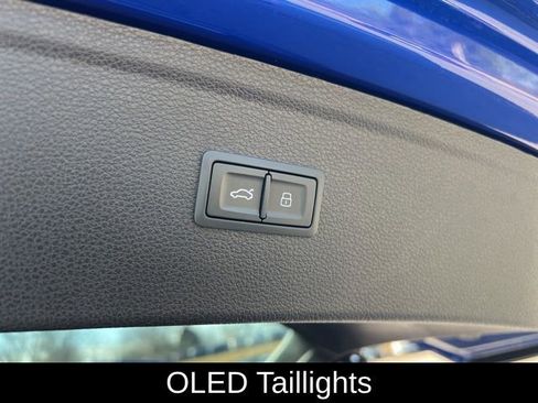 Used 2023 Audi SQ5 Prestige w/ Prestige Package image 36