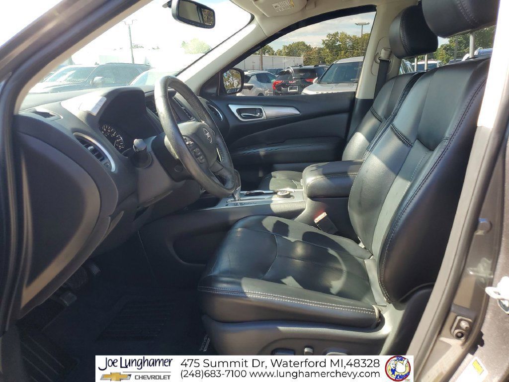 Used 2018 Nissan Pathfinder SL w/ Midnight Edition Package AWD/4WD image 20