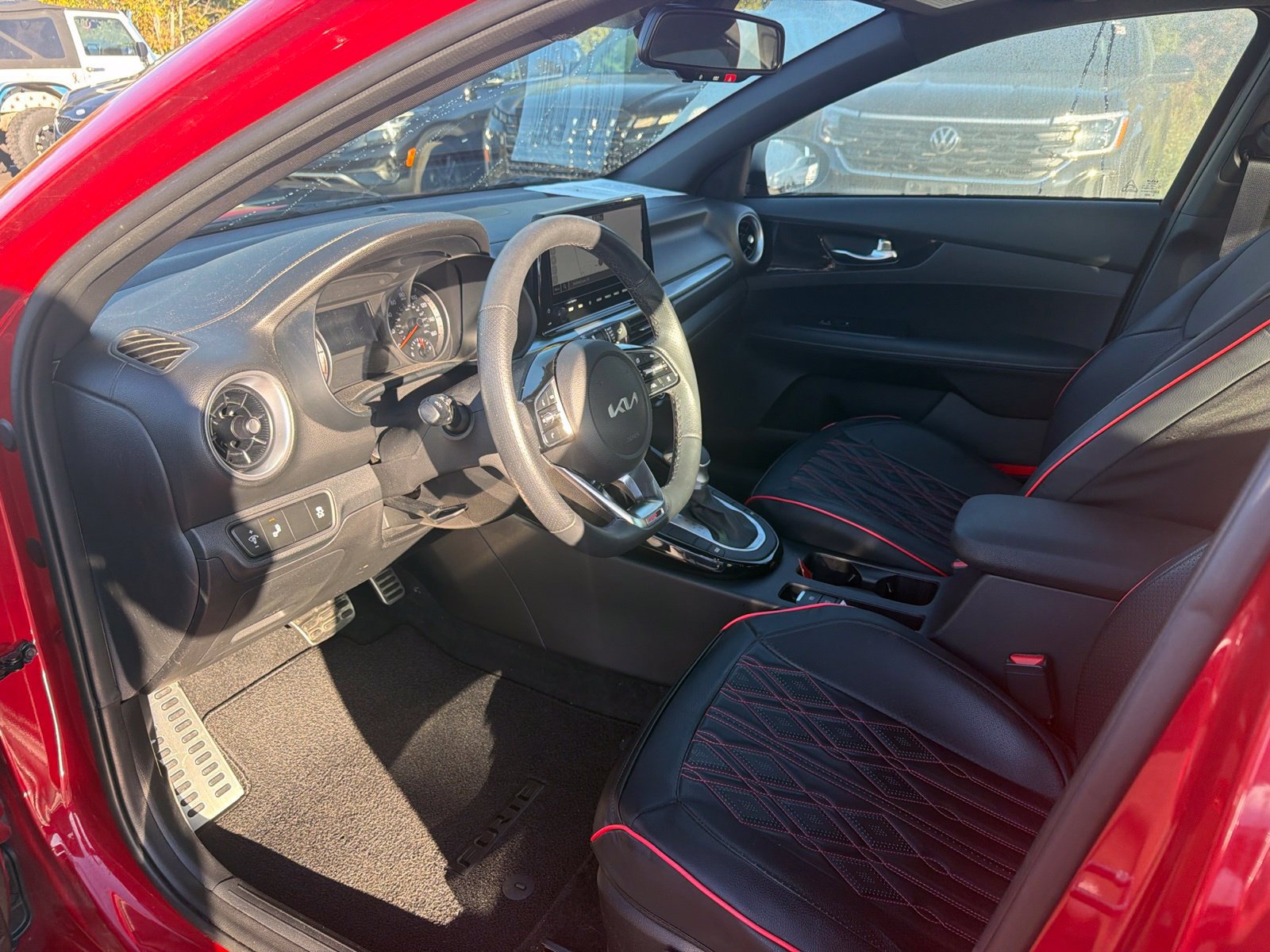 Used 2024 Kia Forte GT-Line w/ GT-Line Premium Package FWD image 12