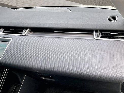 Used 2020 Land Rover Range Rover Evoque S image 13