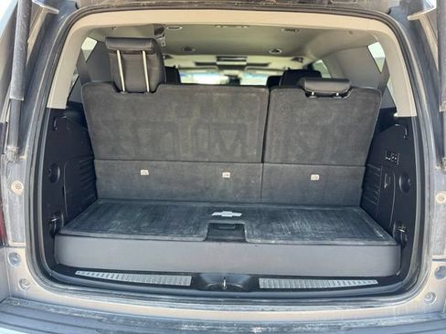 Used 2019 Chevrolet Tahoe Premier AWD/4WD image 7