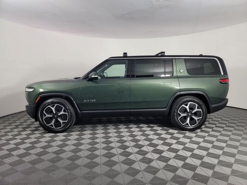 Used 2024 Rivian R1S Adventure AWD/4WD image 2