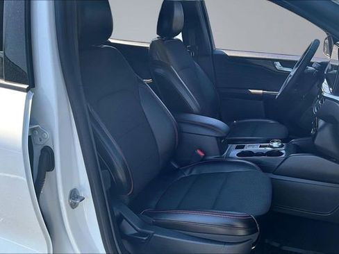 Used 2024 Ford Escape ST-Line w/ Tech Pack #1 image 27