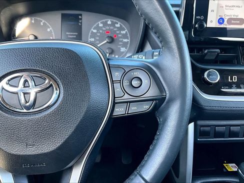 Used 2023 Toyota Corolla Cross LE w/ Moonroof Package FWD image 25