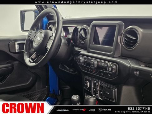 Used 2022 Jeep Wrangler Unlimited Sport AWD/4WD image 10