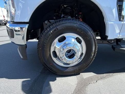 New 2026 Ford F350 XLT AWD/4WD image 10