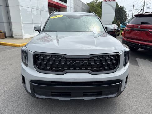 Used 2025 Kia Telluride EX X-Line AWD/4WD image 2