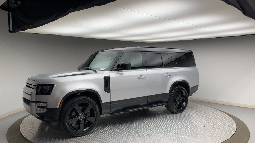 Used 2024 Land Rover Defender 130 S AWD/4WD image 6