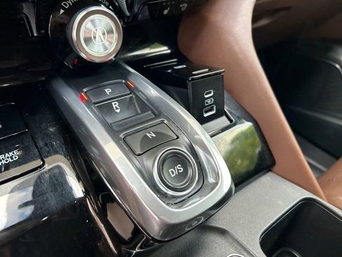 Used 2022 Acura MDX FWD w/ Technology Package image 8