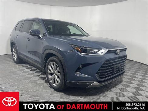 New 2026 Toyota Grand Highlander AWD image 1