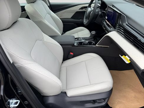 Certified 2026 Toyota Camry XLE w/ Premium Plus Package AWD/4WD image 5