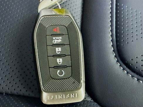 New 2026 INFINITI QX80 4WD w/ Sport Exterior Package image 40