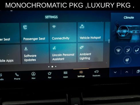 Used 2023 Lincoln Navigator Reserve AWD/4WD image 28