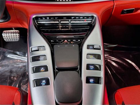 Used 2024 Mercedes-Benz AMG GT 43 image 21