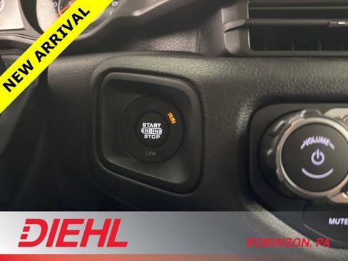 Certified 2026 Jeep Wrangler Willys image 24