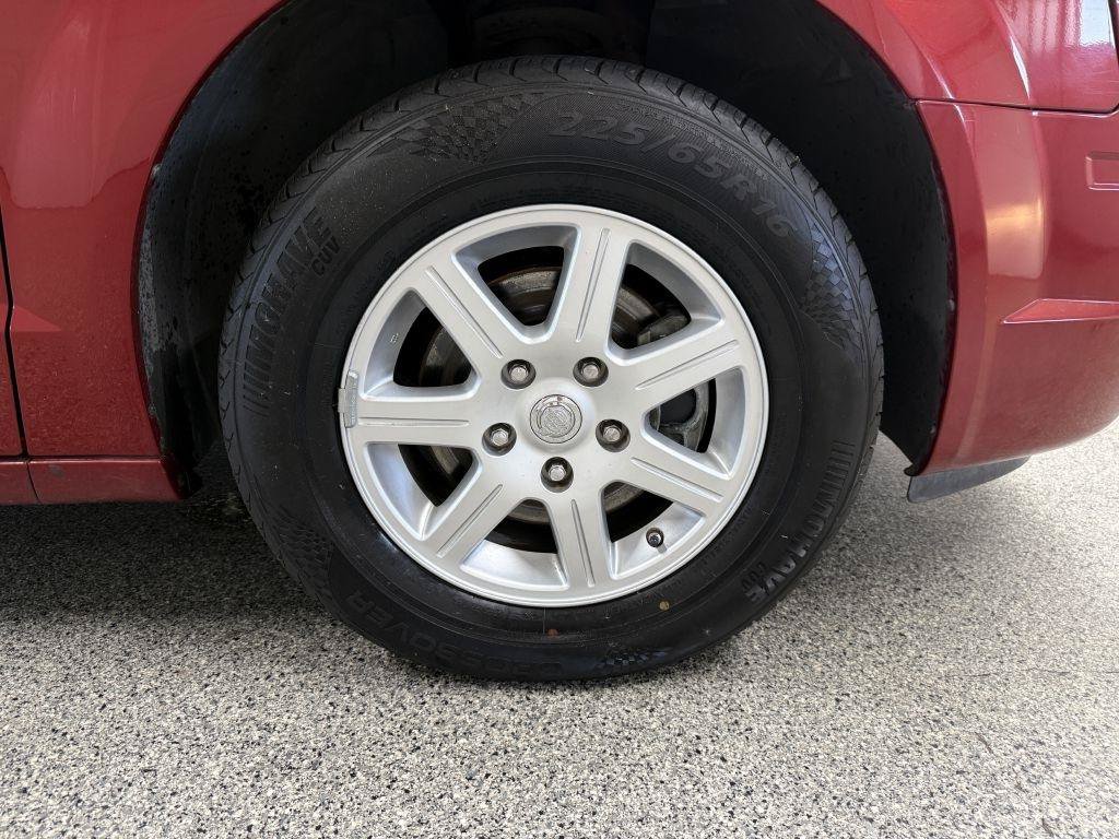 Used 2010 Chrysler Town & Country Touring FWD image 28