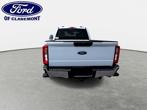 New 2026 Ford F250 XLT w/ Snow Plow Prep Package AWD/4WD image 7